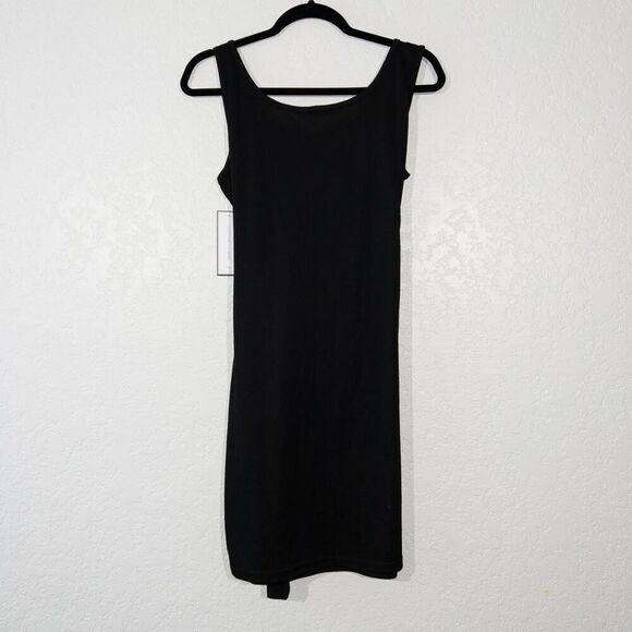 NWT Goodnight Macaroon Black Aimee Front Tied Dress Size Large - Picture 6 of 6